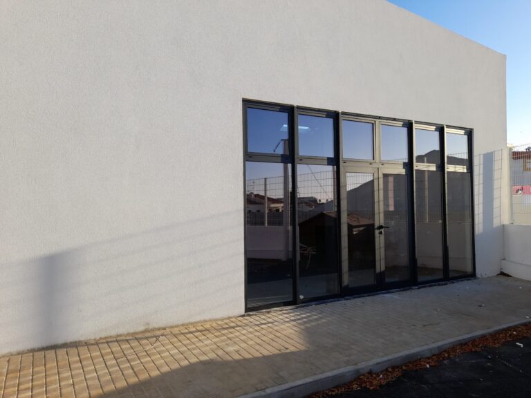 Portas e Janelas - Pedrosa