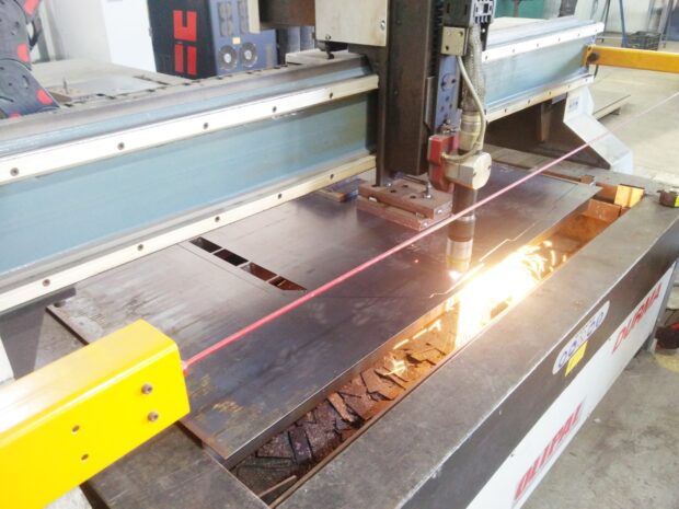 Corte Guilhotina/Plasma - Pedrosa